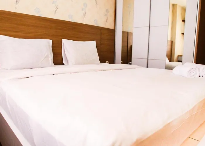 Cozy And Elegant 1Br Apartment Belmont Residence Puri By Travelio